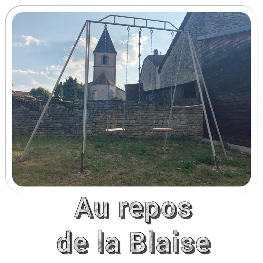 Au Repos De La Blaise Casa de hóspedes Exterior foto